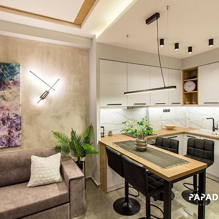 P Deluxe Suites 5 Thessaloníki Eksteriør billede